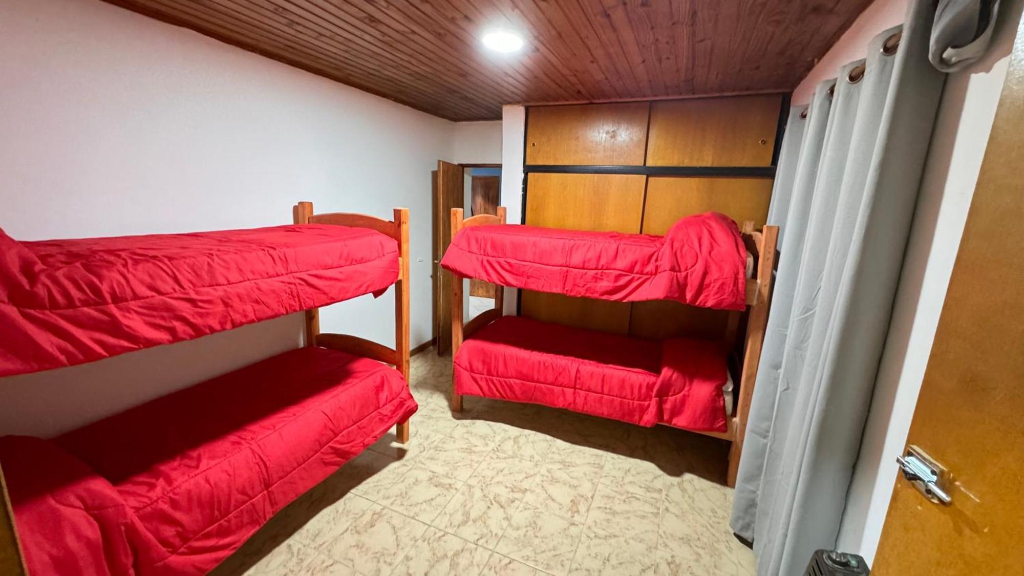 אל קלפטה Hostal Leolei מראה חיצוני תמונה